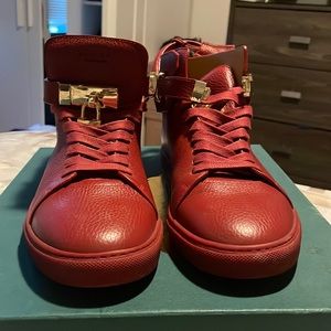Red buschemi sneakers